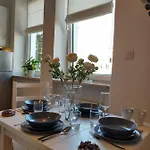 Apartamento Day & Night By Cooee