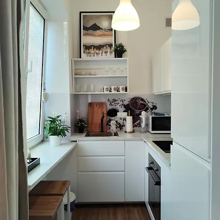 Apartman Day & Night By Cooee *