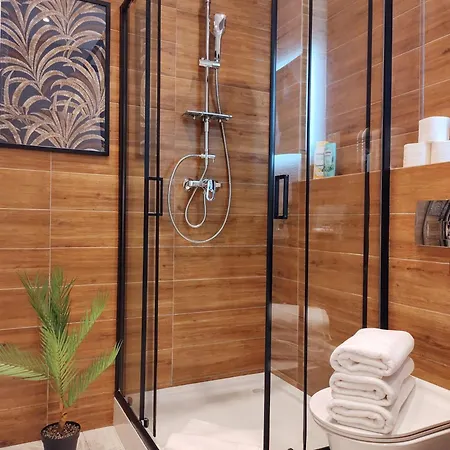 Day & Night By Cooee Warszawa